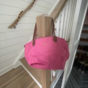 Medium pink Longchamp